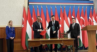 Milli Eğitim Bakanı Özer, Macaristan Dışişleri Bakanı Szijjarto ile görüştü