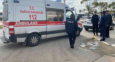 Motosiklet ile kamyonet çarpıştı, 1 öğrenci yaralandı