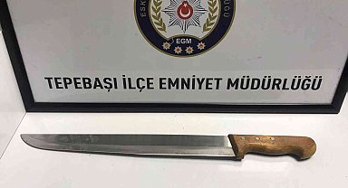 Motosikletli kuryelere döner bıçağıyla saldıran 2 kişi yakalandı