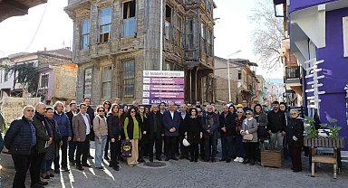 Mudanya Girit Sokağı'nda tarihi konak restorasyonu başladı