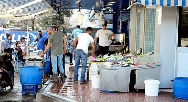 Mudanya sahili doldu taştı