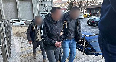 Müstehcen içerik paylaşan şüpheliler adliyede