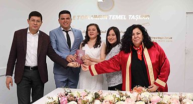 Nazilli'de 2022 yılında bin 77 çift bir ömre 'evet' dedi