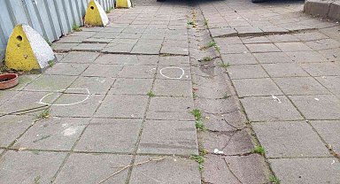 Oğlunu darp eden şahsı silahla vurdu