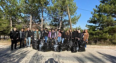 Öğrenciler 'Gönüllülük Çalışmaları' dersinde gönüllere dokundu