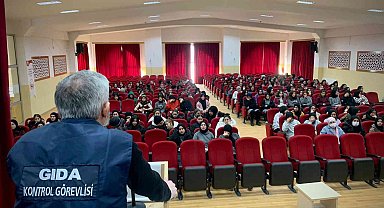 Öğretmen ve öğrencilere güvenli gıda anlatıldı