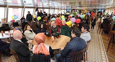 Öksüz ve yetim çocuklar boğaz turu attı
