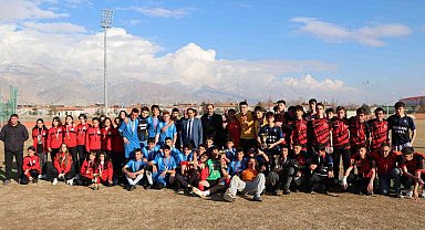 Okul Sporları Futbol müsabakaları tamamlandı