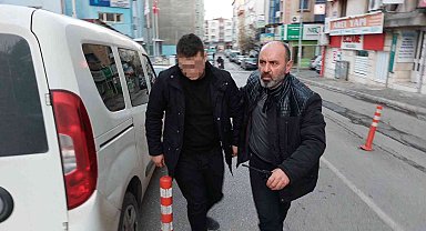 Okulda annesini öldüren çocuk, çocuk polisine teslim edildi