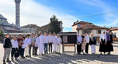 Ortaokul öğrencilerine uygulamalı ders