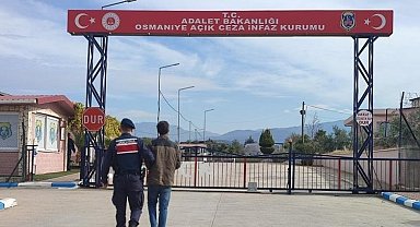 Osmaniye'de 10 yıl hapis cezasıyla aranan hükümlü yakaladı