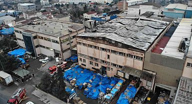 Pendik cam fabrikasındaki tahribat gün ağarınca ortaya çıktı