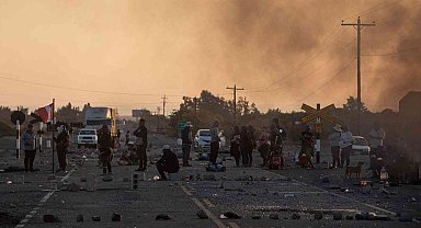 Peru'da başkent Lima ve 3 bölgede OHAL ilan edildi