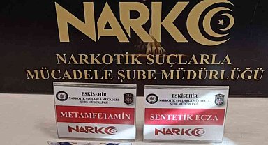 Polis ekiplerince yakalanan uyuşturucu madde satıcısı tutuklandı