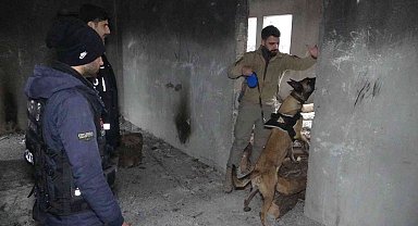 Polislerden metruk binalara baskın