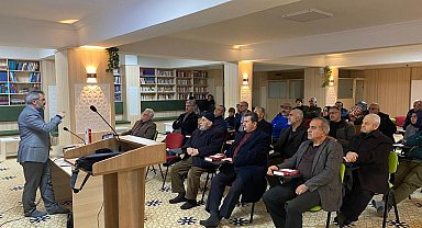 Prof. Dr. Parlak: "İslam savaşla değil barış ile yayılabilir"