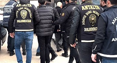 "Memur yapacağız" yalanıyla dolandırıcılık yapan 9 kişi tutuklandı