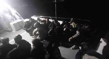 Radarla tespit edilen 40 düzensiz göçmen yakalandı