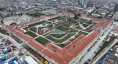 Rami Kütüphanesi'ndeki ilk sergi, Fatih Sultan Mehmet'le ilgili oldu
