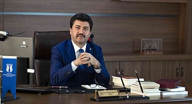 Rektör Sarıbıyık: "Doğru haber demokrasi mekanizmasını güçlendiriyor"