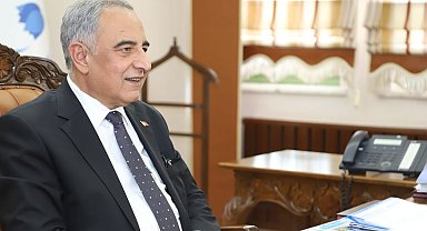 Rektör Turgut, Gazeteciler Gününü kutladı
