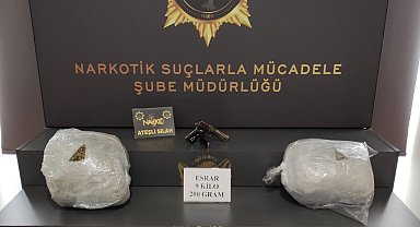 Rize'de durdurulan araçtan 9 kilo 200 gram esrar çıktı