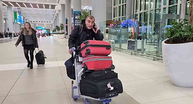 Rusya'da ağır yaralanan Türk öğrenci tedavi için Türkiye'ye getirildi