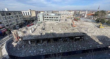 Sakarya'nın simgelerindendi, izlerinin silinmesine ramak kaldı