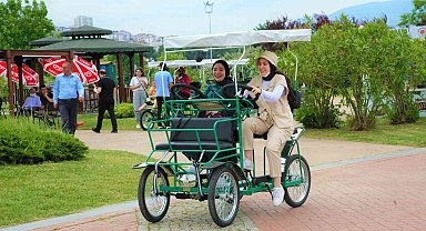 Samsun Batı Park'ta bir yılda 50 bin kişi 'aile bisikleti' kullandı