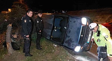 Samsun'da hafif ticari araç devrildi: 1 yaralı