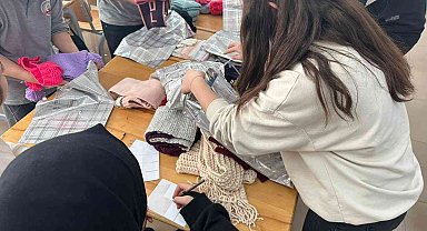 Samsun'da lise öğrencilerinden ısıtan destek