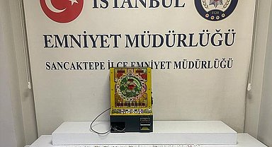 Sancaktepe'de kıraathanede kumar oynayan 4 kişiye 16 bin 220 TL ceza