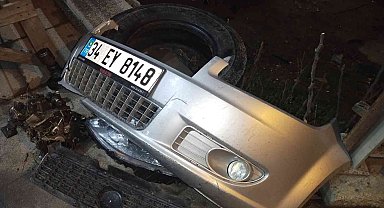 Sancaktepe'de kontrolden çıkan otomobil şarampole düştü: 2 yaralı
