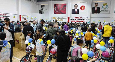 Şanlıurfa'da 400 yetim öğrenciye bisiklet hediye edildi