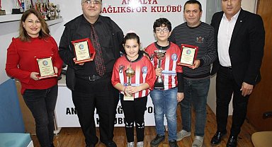Satranç şampiyonları belli oldu
