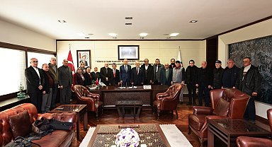 Şehitlerin anne, baba ve eşlerine özel mezar yeri