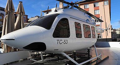 Şehrin ortasındaki helikopter görenleri şaşırtıyor