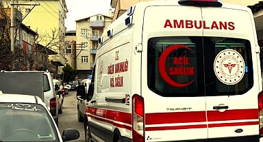 Silahını temizlerken kendini yaraladı