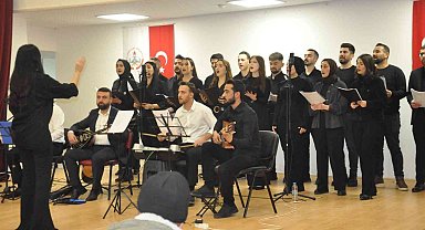 Sınırda moral konseri