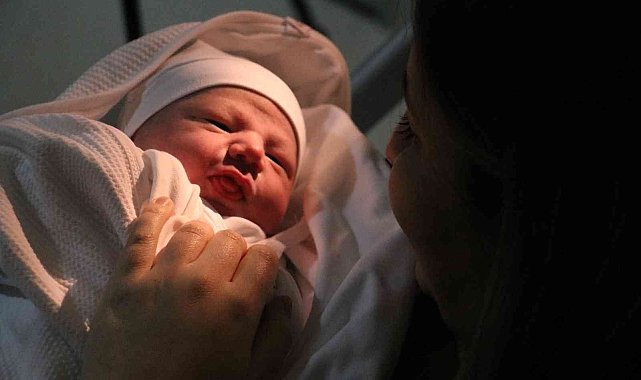 Sivas'ta yılın ilk bebeği dünyaya geldi