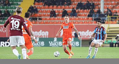 Spor Toto Süper Lig: Alanyaspor: 3 - Trabzonspor: 0