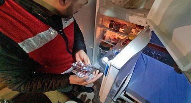 Suç makinesinin buzdolabından uyuşturucu çıktı