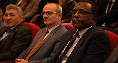 Sudan Büyükelçisi Eltayeb, BARÜ'yü ziyaret etti