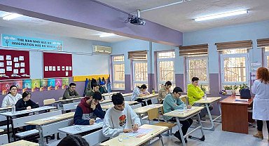Sultangazi'de üniversite sınavı provası yapıldı