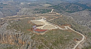 Tarihi Harput-Hüseynik yolunda çalışmaların yüzde 85'i tamamlandı