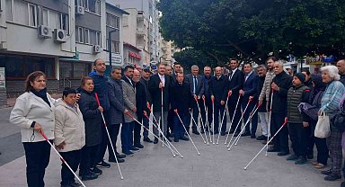 Tarsus'ta farkındalık için ''Beyaz Baston'' ile yürüdüler