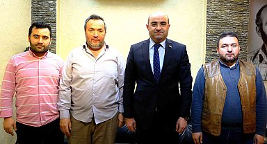 Tavşanlı Kaymakam Baskın gazetecileri ziyaret ederek görevlerinde başarılar diledi