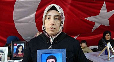 Terör mağduru aileler, bin 226 gündür HDP'nin kapısında evlatlarını istiyor
