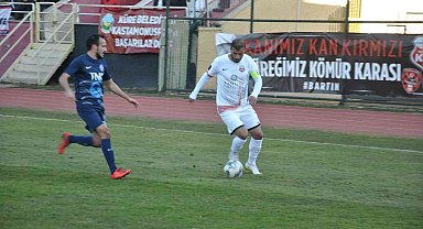 TFF 2. Lig: GMG Kastamonuspor: 4 - Sarıyer: 1
