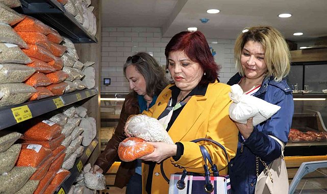 Toplanan atıklar Çınarkart'la paraya dönüşüyor